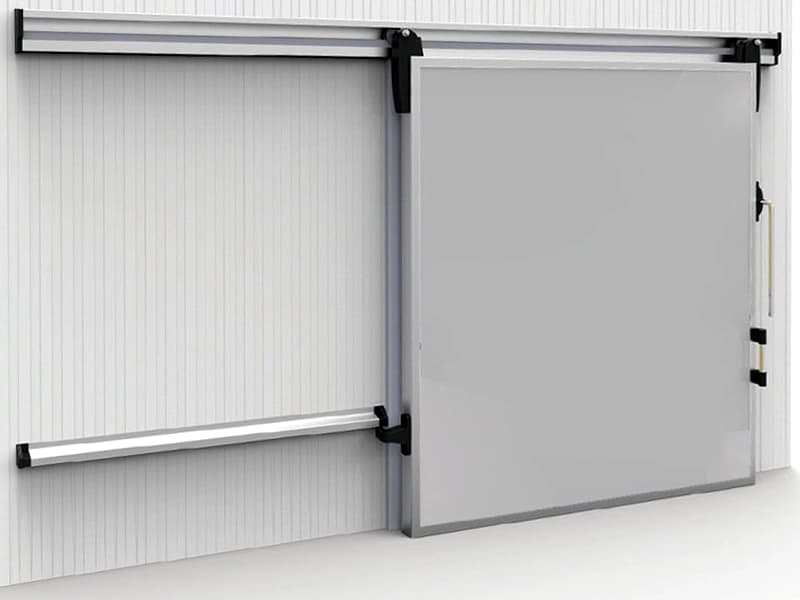 Каковы основные характеристики дверей холодильных камер?